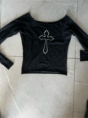 Brandy Melville Black Long-Sleeve Crop Top with White Cross